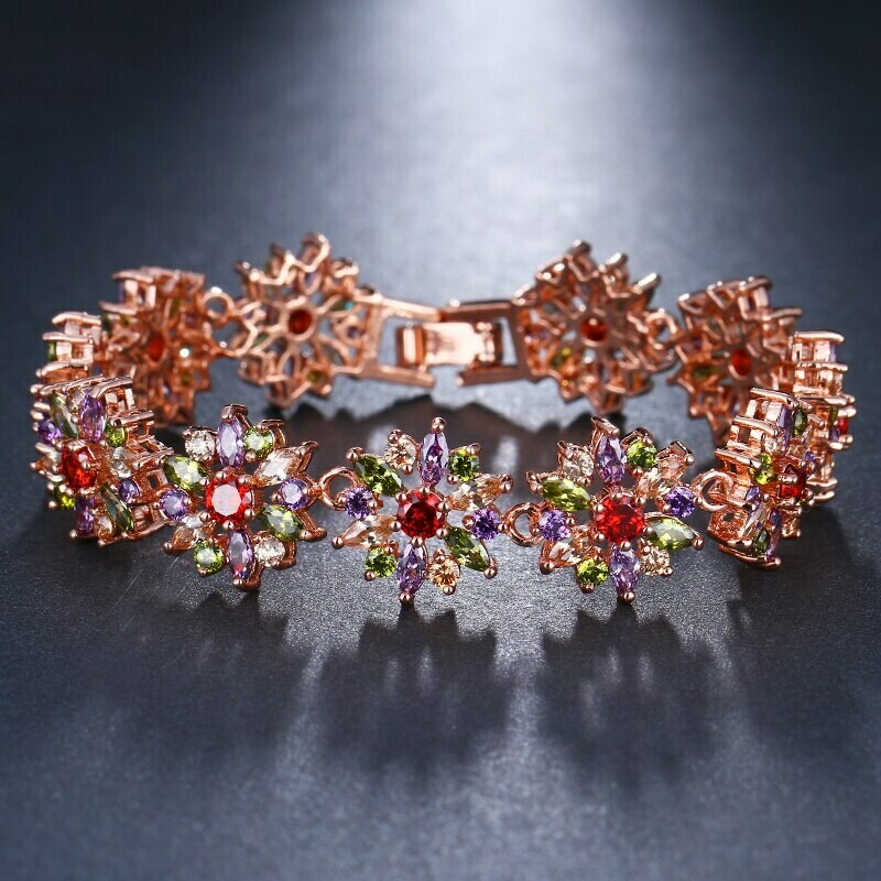 Gilded Bracelet, Cristal Shik
