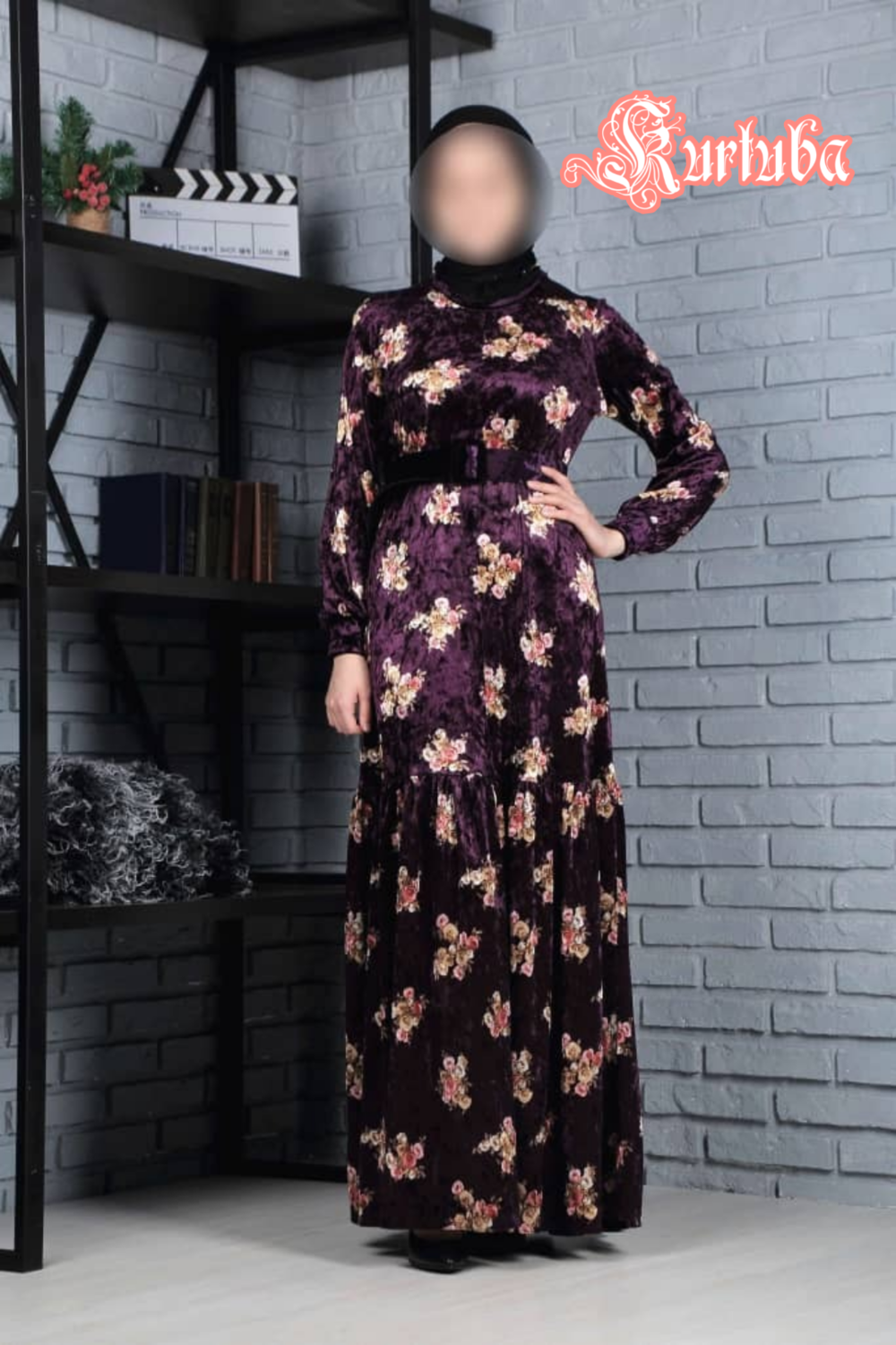 Fatima (royal velvet)