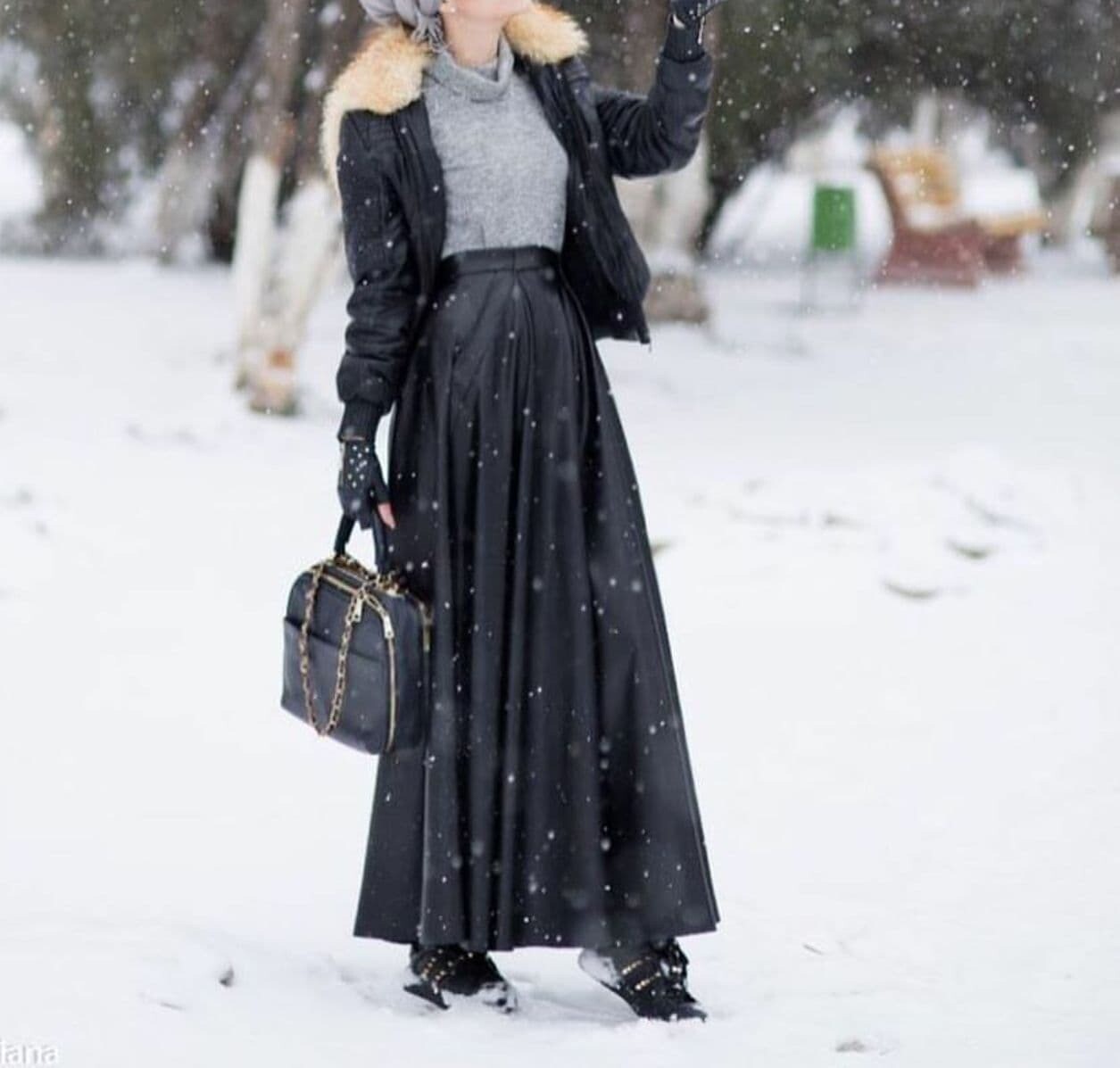 Leather skirt