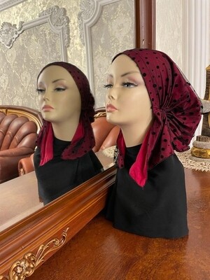 Bonnet Foulard avec Guipure