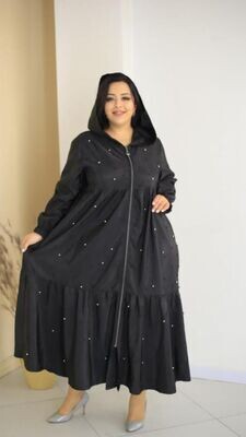 Overcoat with pearls black