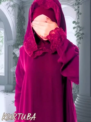 Robe de prière Bordeaux Sauda