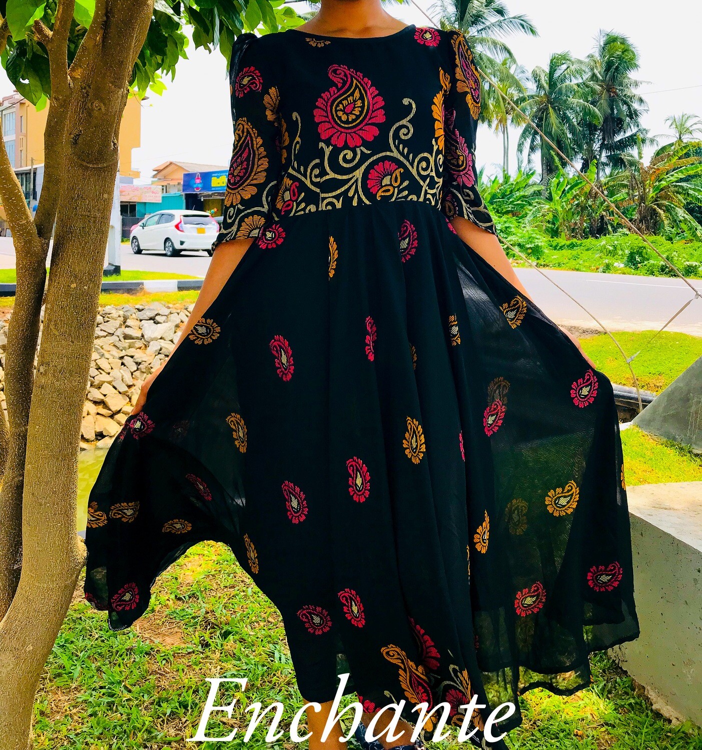 Black Designed Maxi Dress