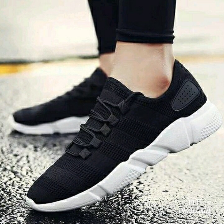 Attractive Mens Casual Shoes