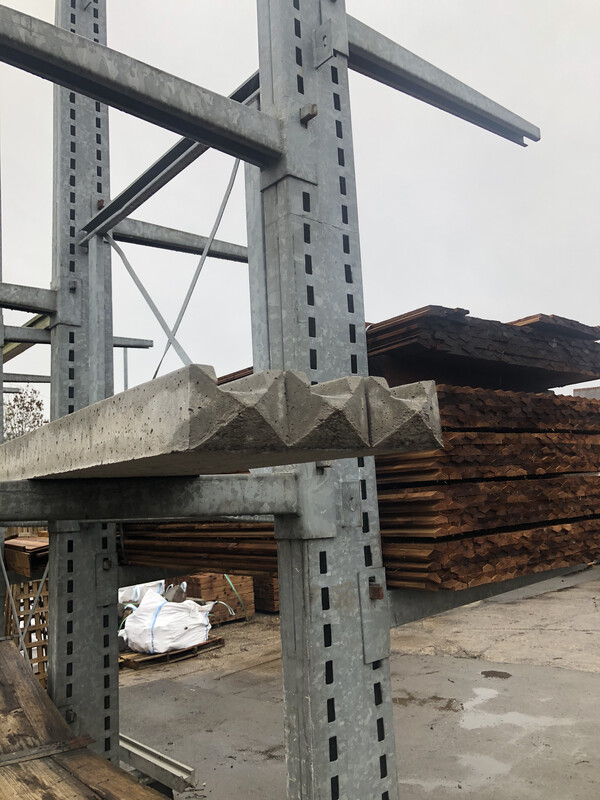 8 Foot End Post