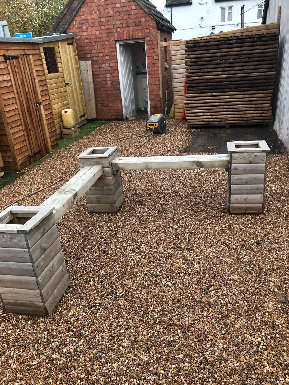 Corner Planter Bench
