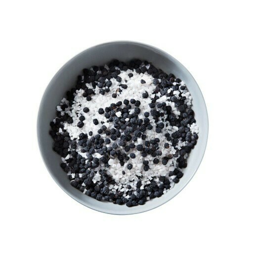 Pink Lake Salt with Native Pepper Berries