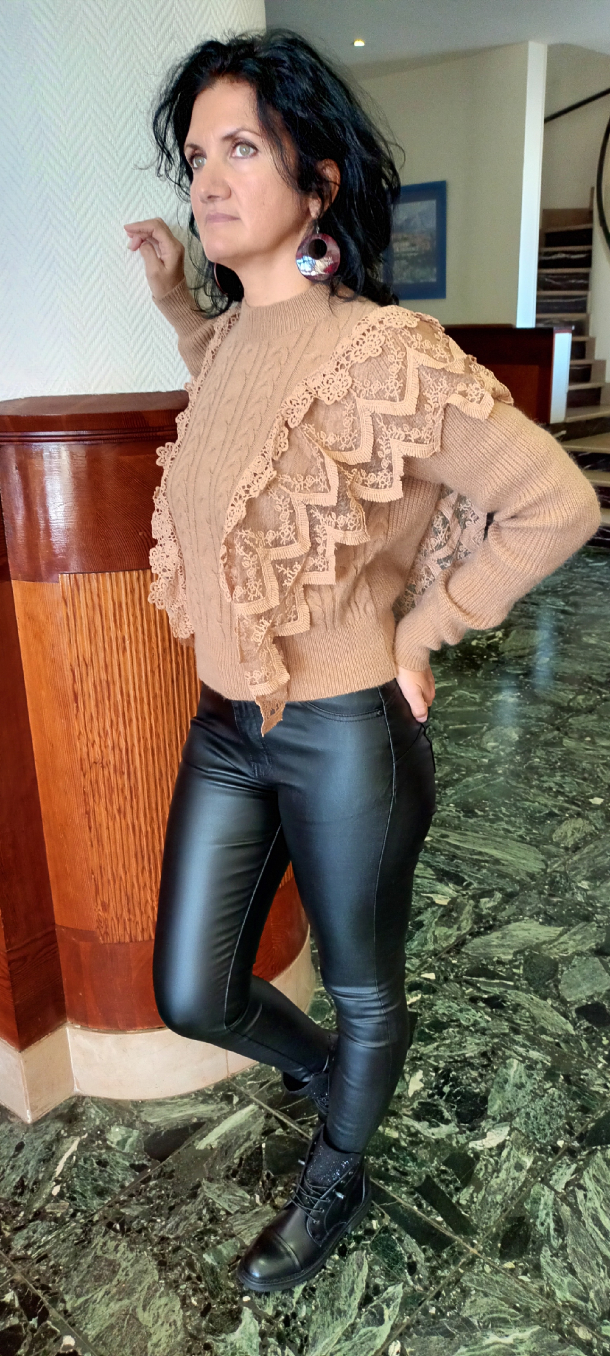 Pull Angel dentelle camel