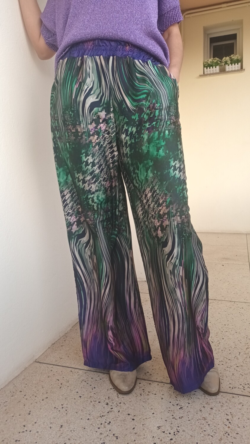 Pantalon satiné imprimé vert