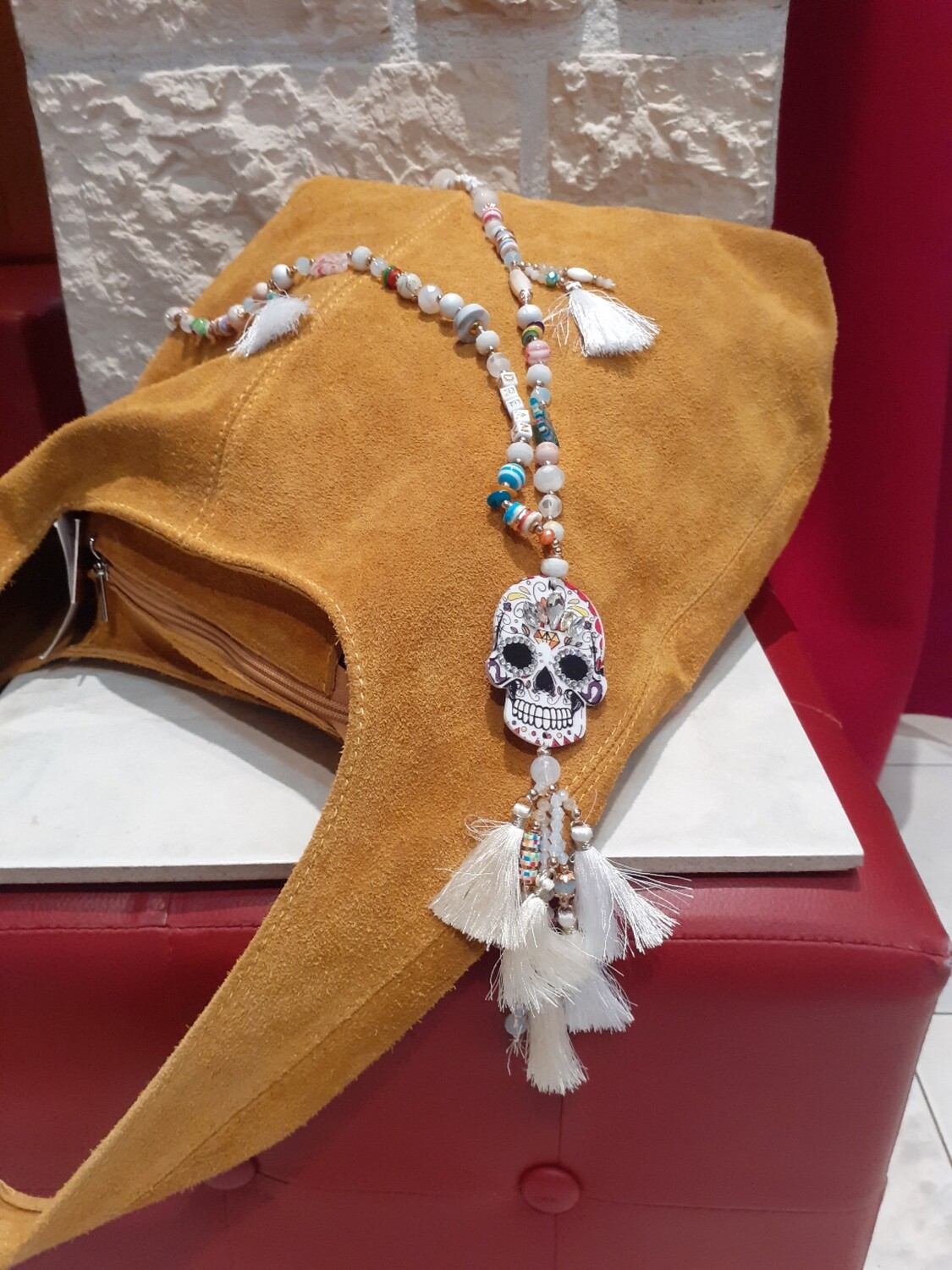 Collier sautoir Skull blanc