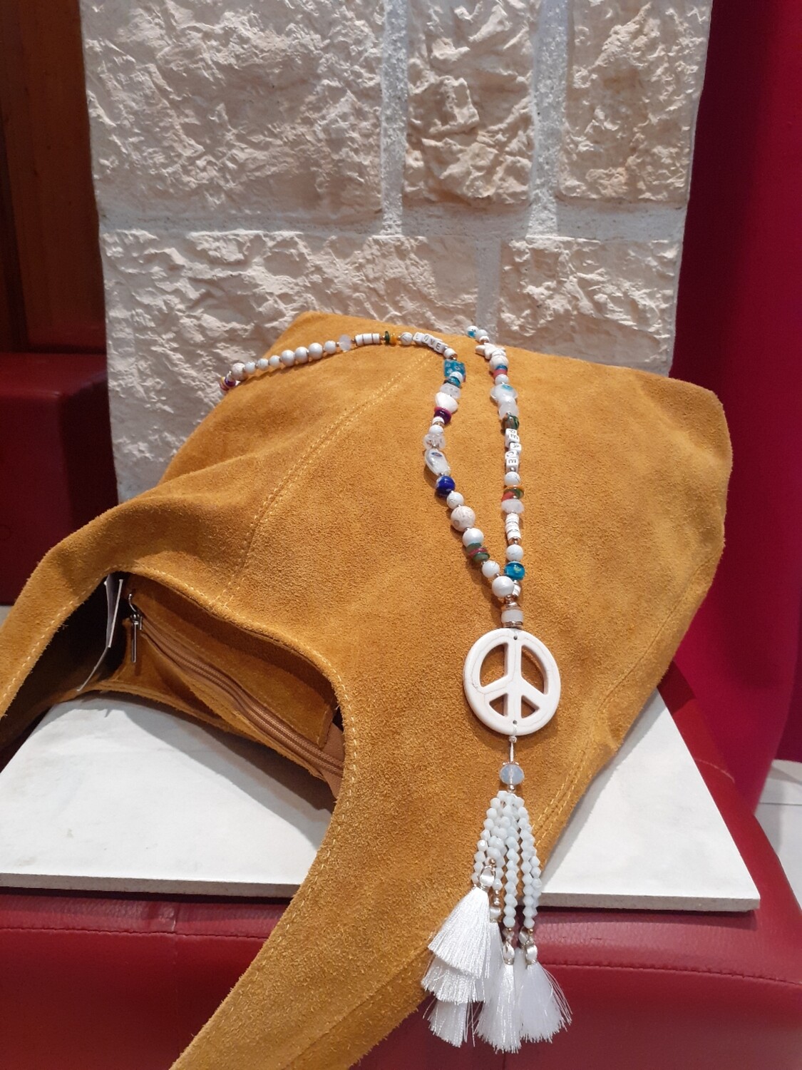 Collier sautoir Peace blanc