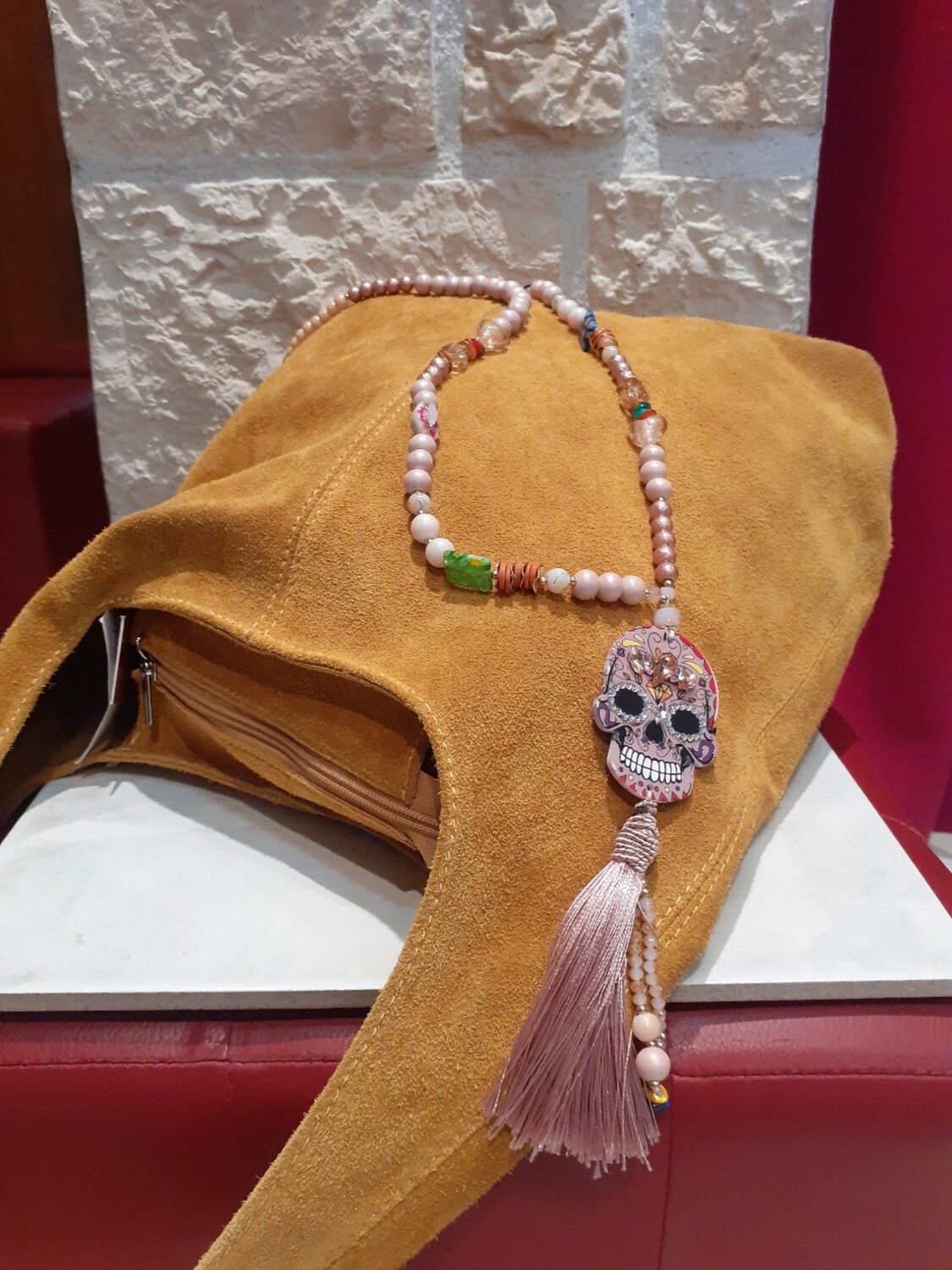 Collier sautoir Skull rose pâle 