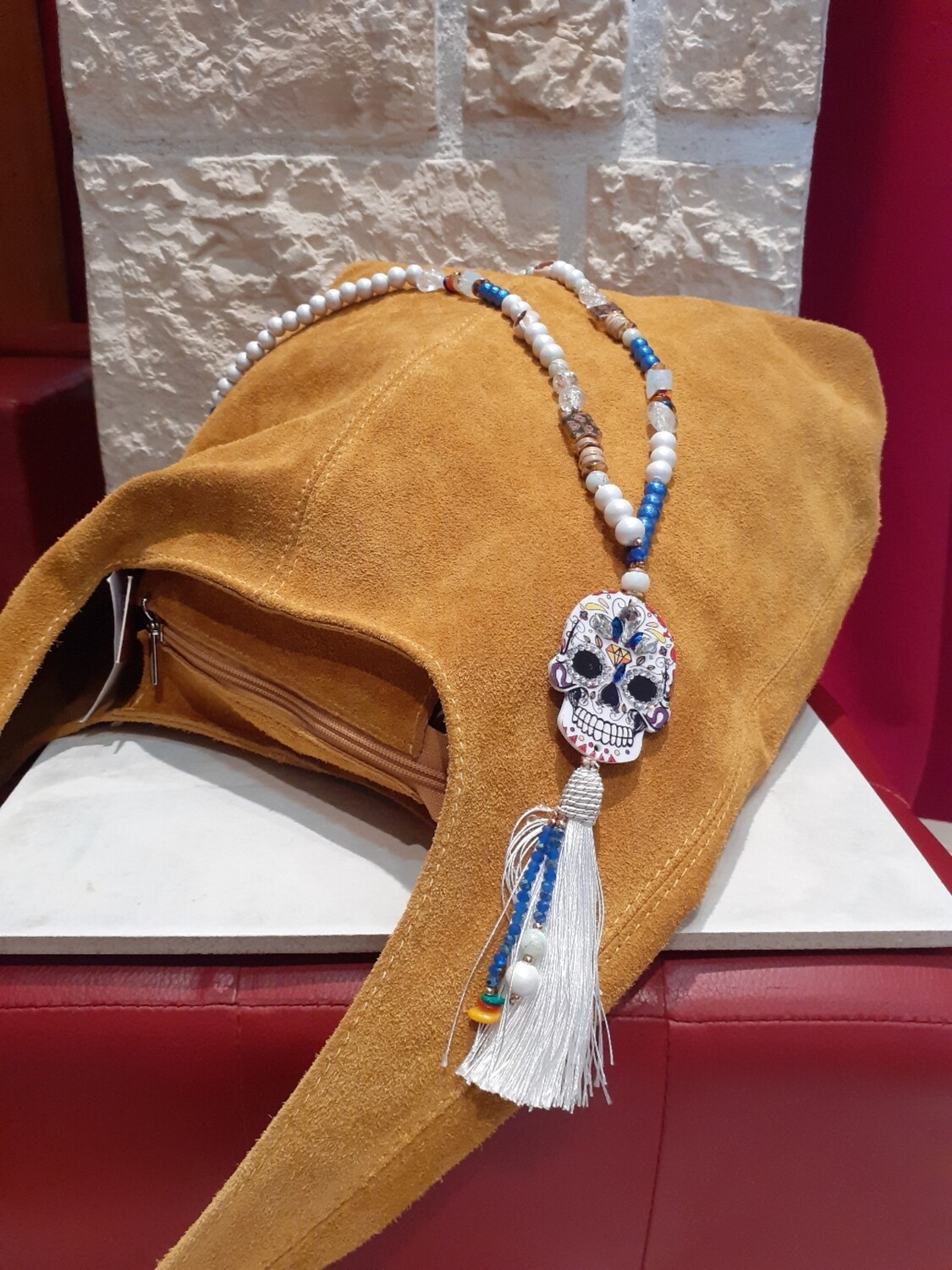 Collier sautoir Skull blanc bleu 