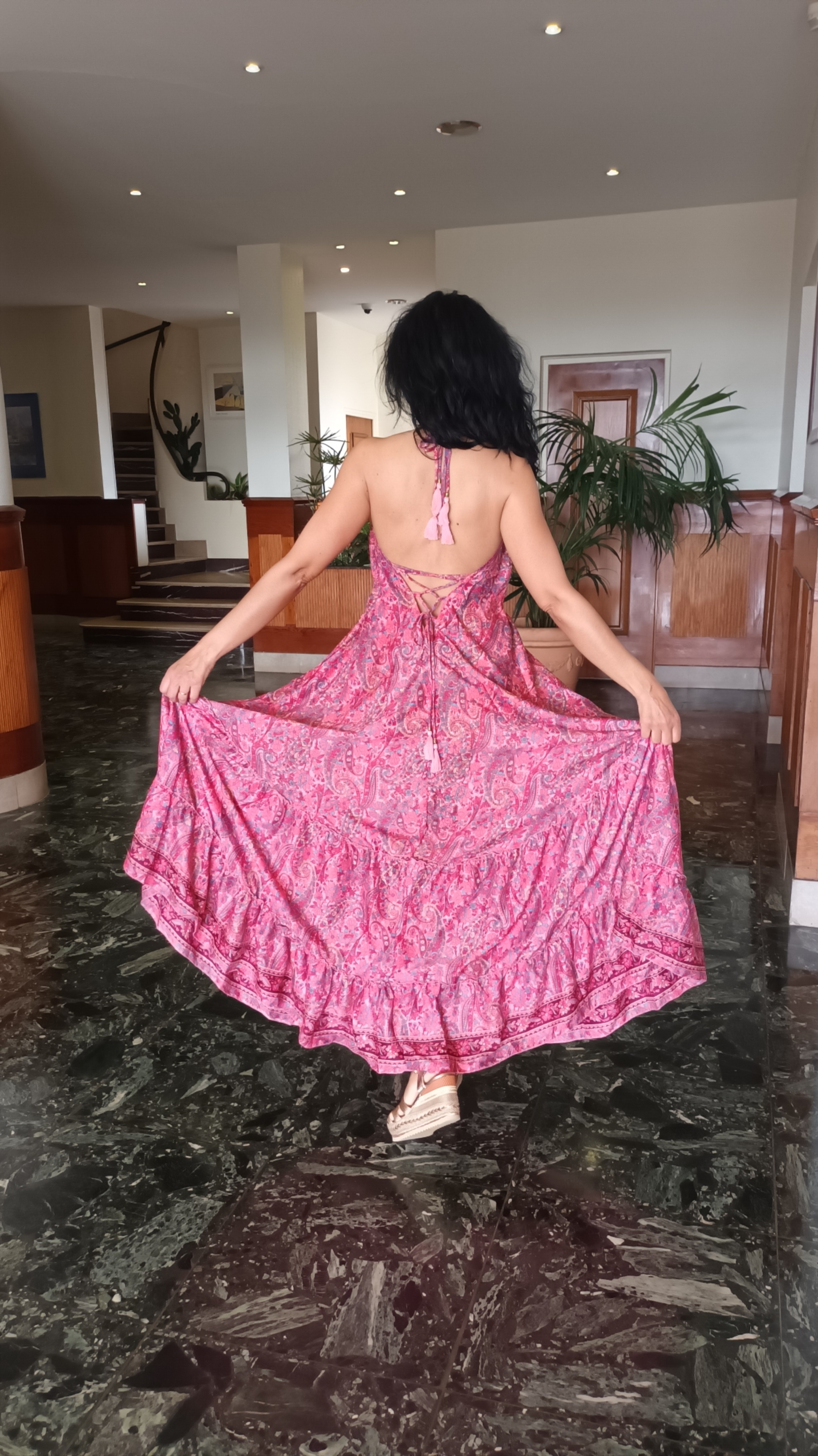Robe dos nu rose