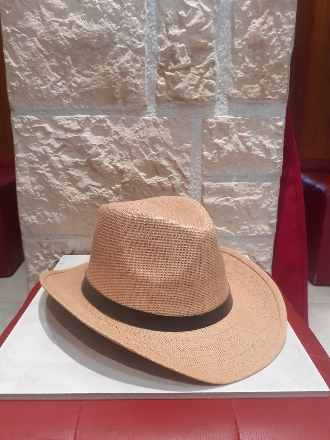 Chapeau cow-boy camel 