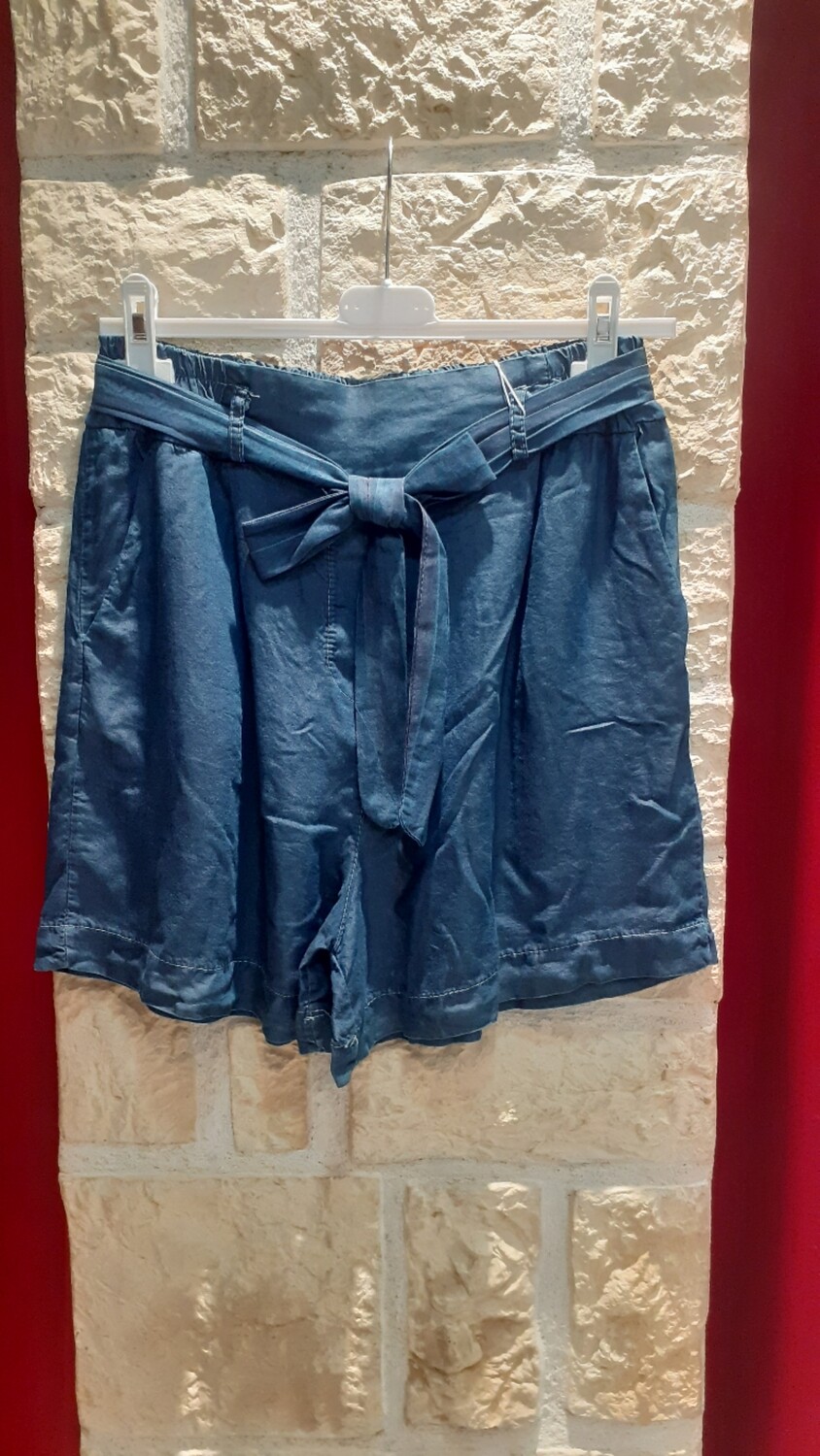 Short jean denim bleu foncé 