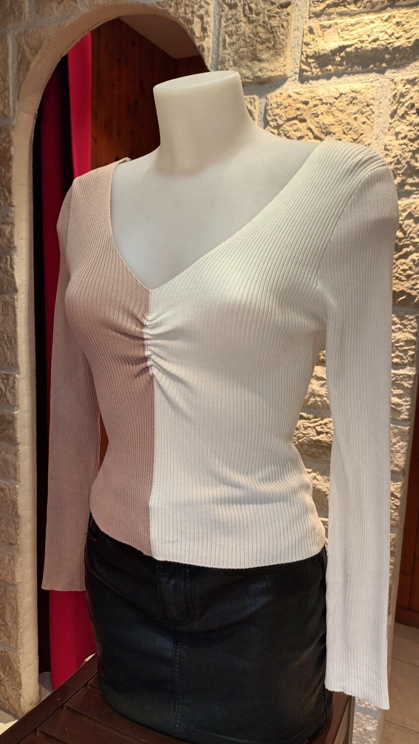 Top Bicolore crème et nude