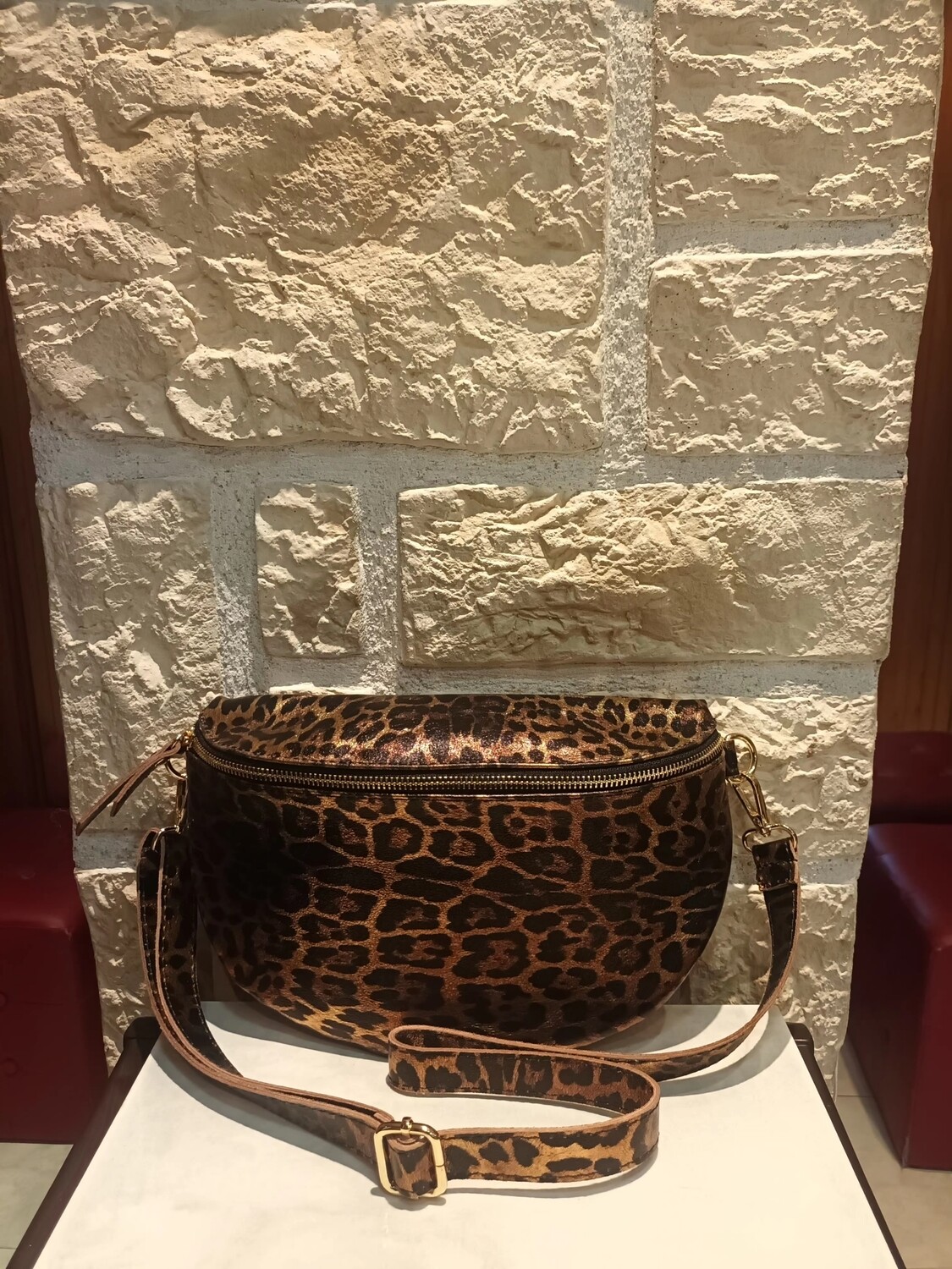 Sac Banane cuir imprimé camel
