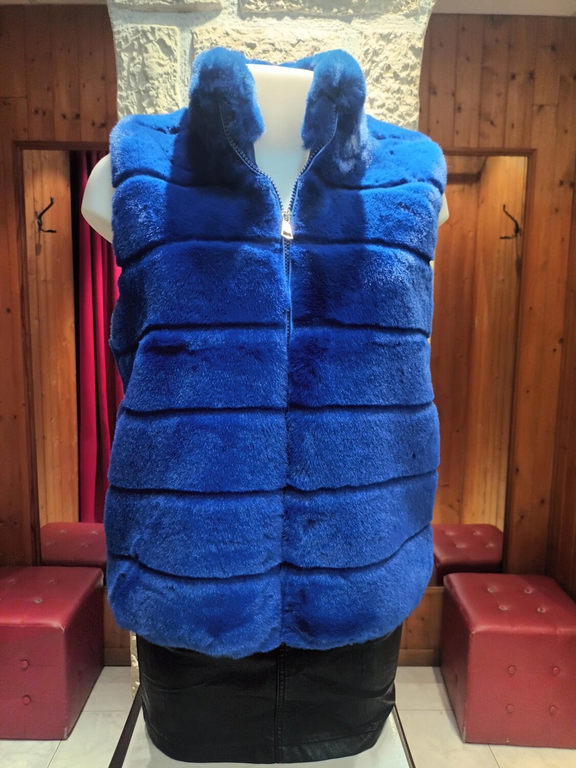 Veste fausse fourrure sans manches bleu électrique 