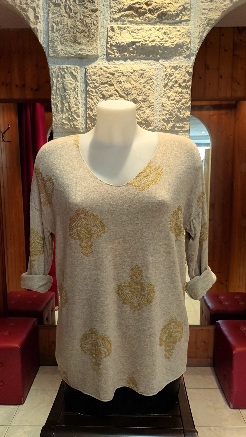 Pull léger à motifs beige 