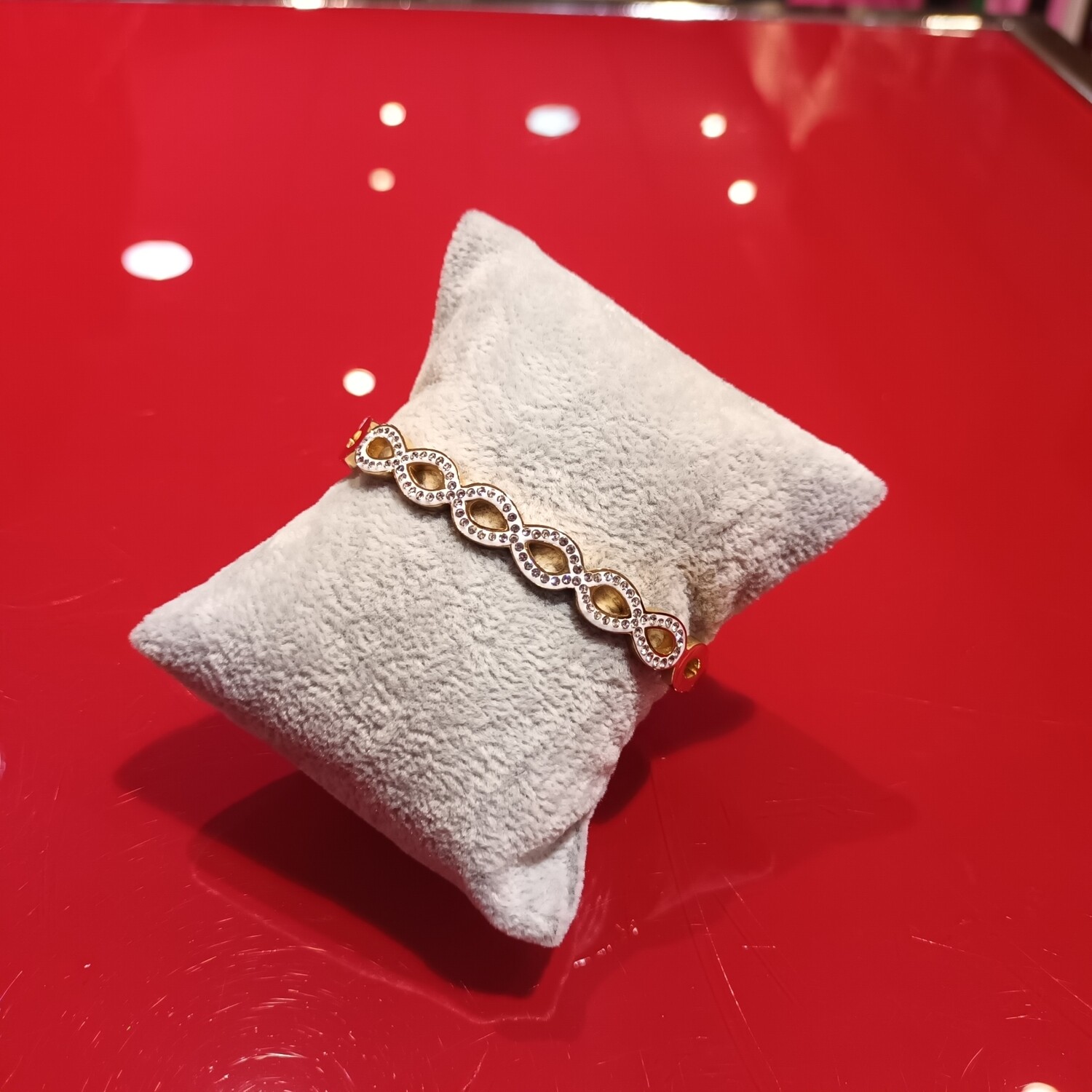 Bracelet Infinity doré strass