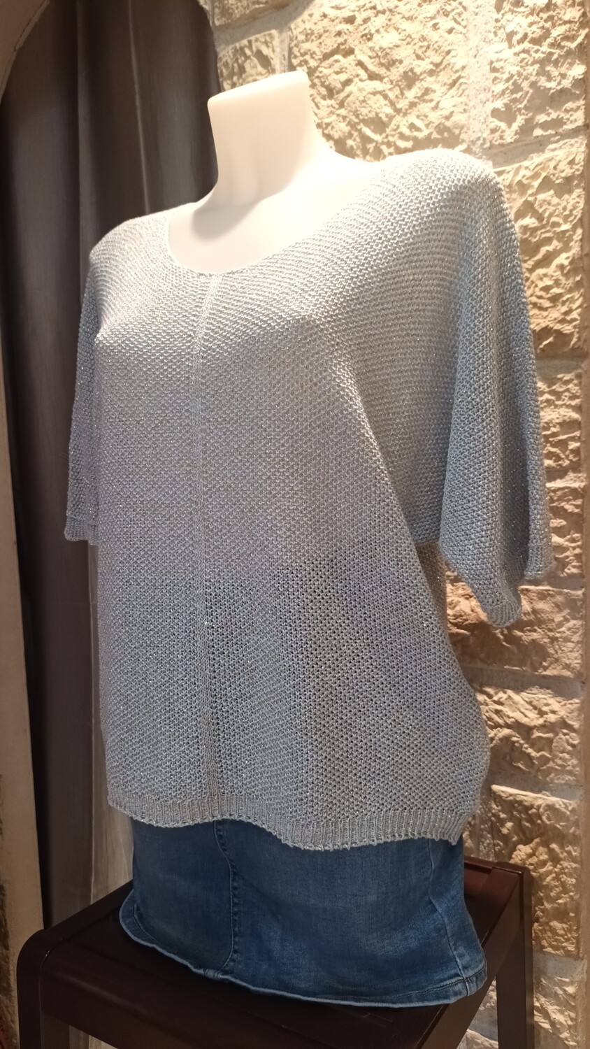 Tricot chauve-souris bleu ciel 