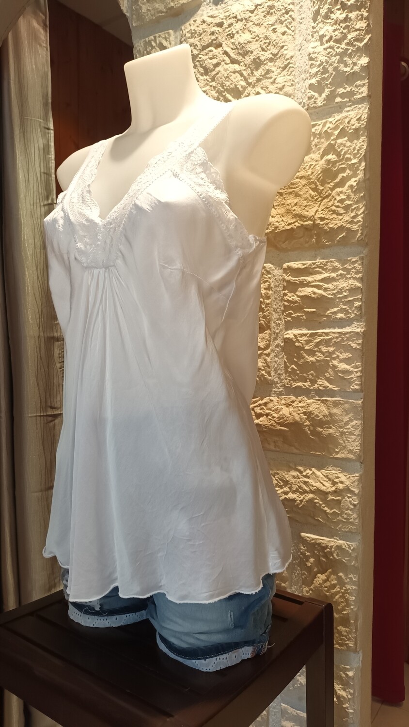 Débardeur satiné dentelle blanc