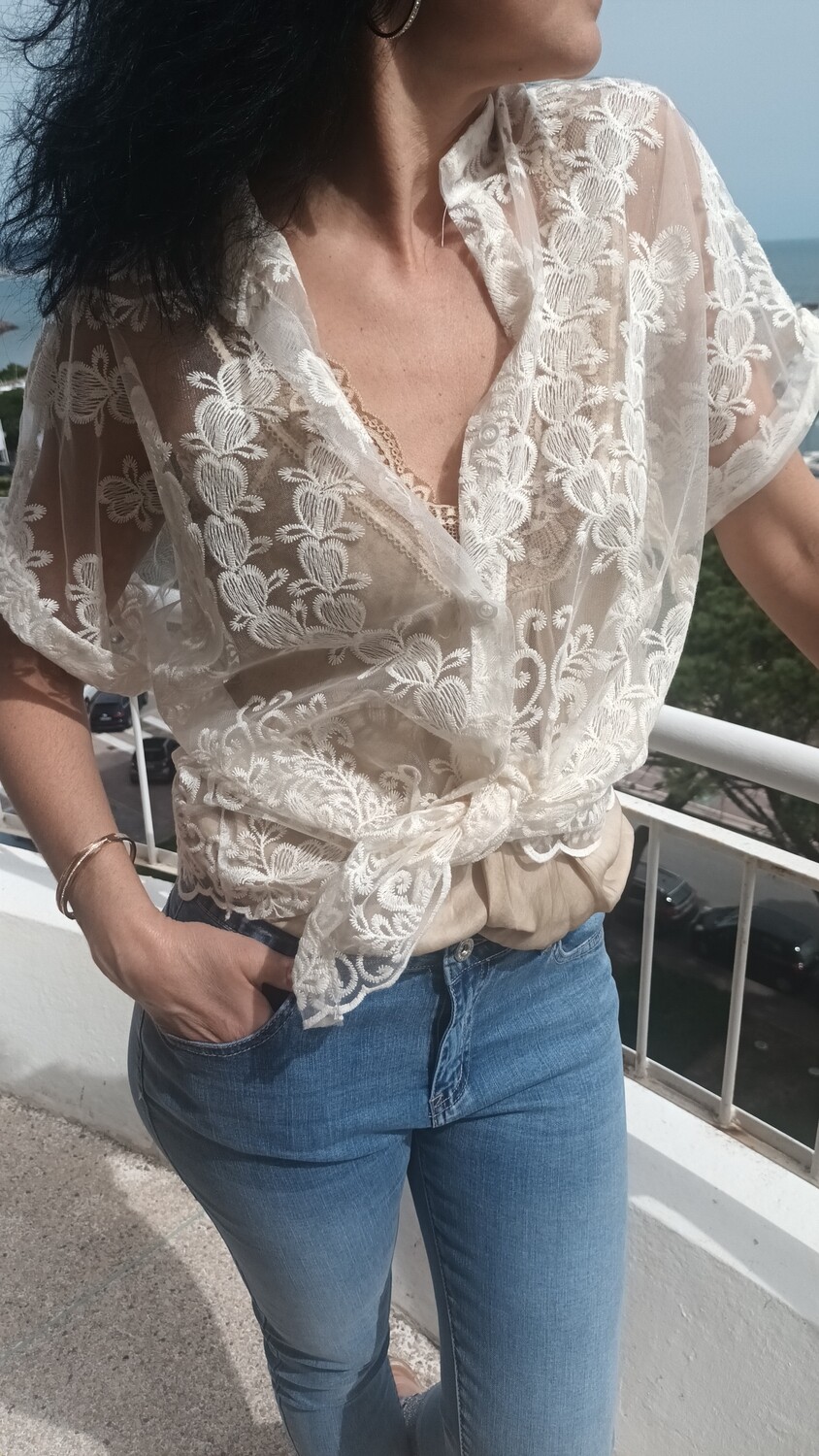 Blouse tulle broderie écru 