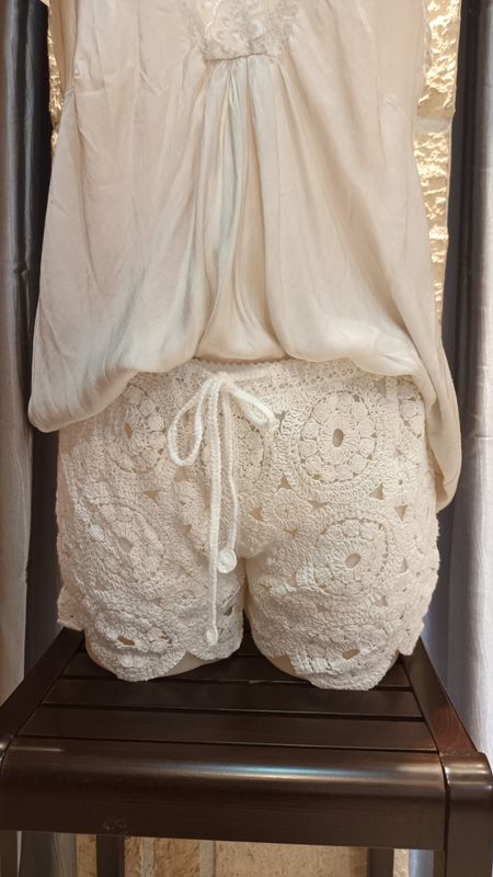 Short crochet blanc 