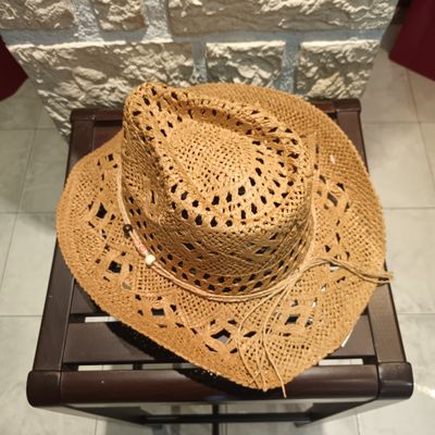 Chapeau cow-boy ajouré camel