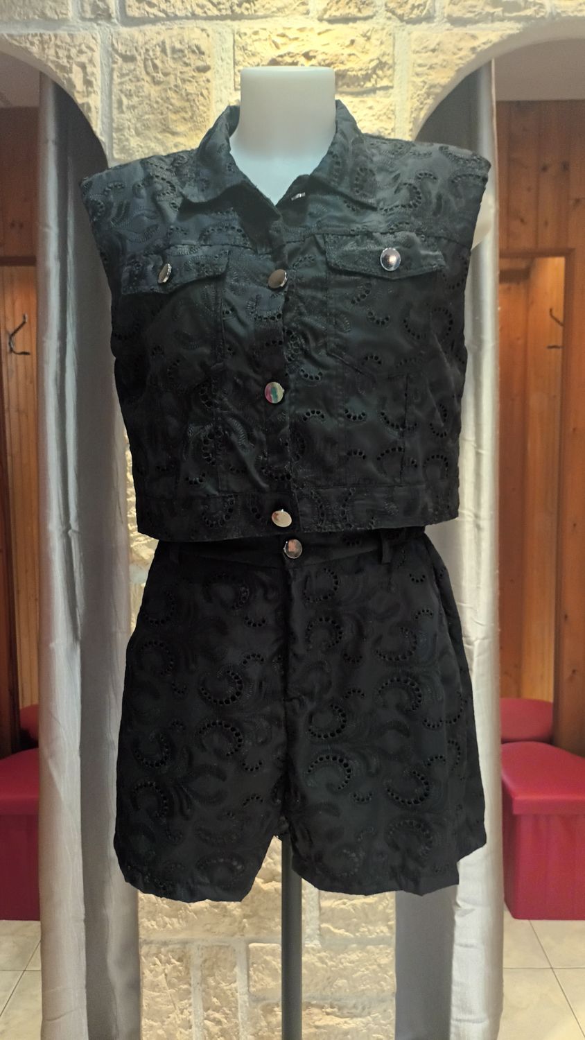 Ensemble short broderie anglaise noir