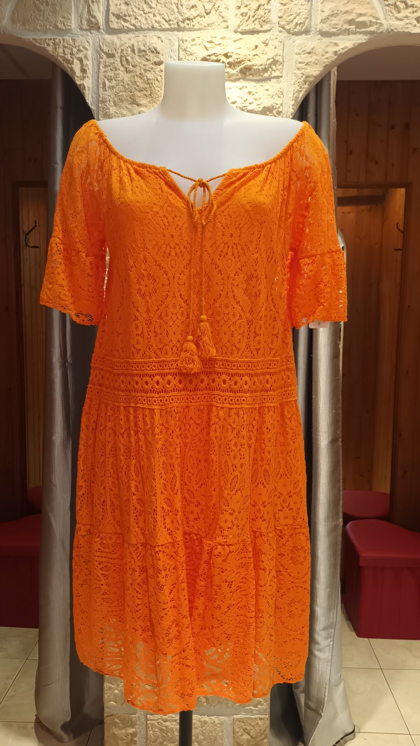 Robe bohème en dentelle orange 