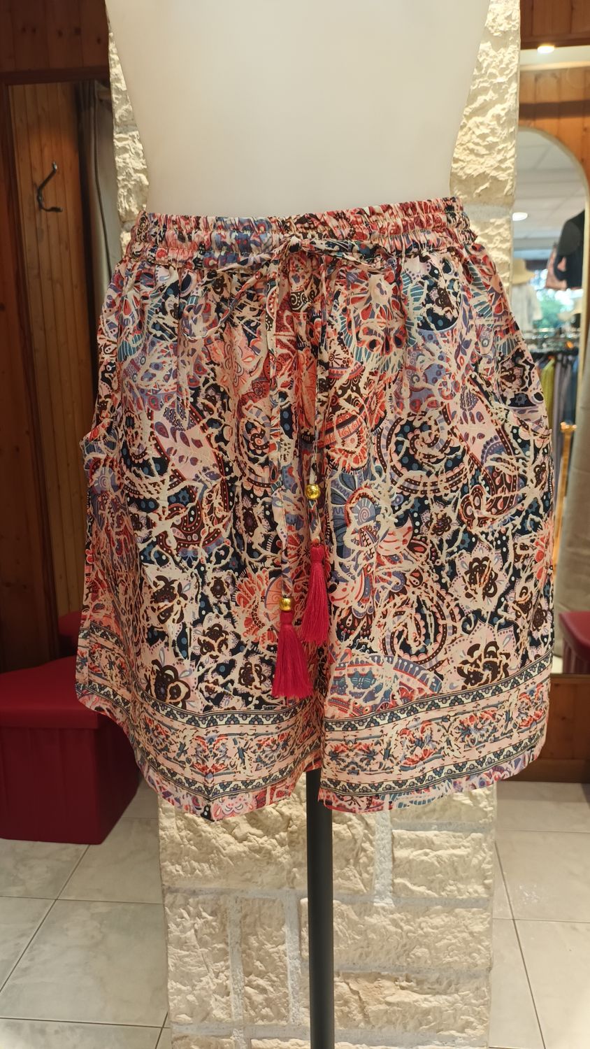 Short fluide imprimé rose 