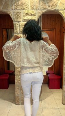 Top dentelle Papillon beige 
