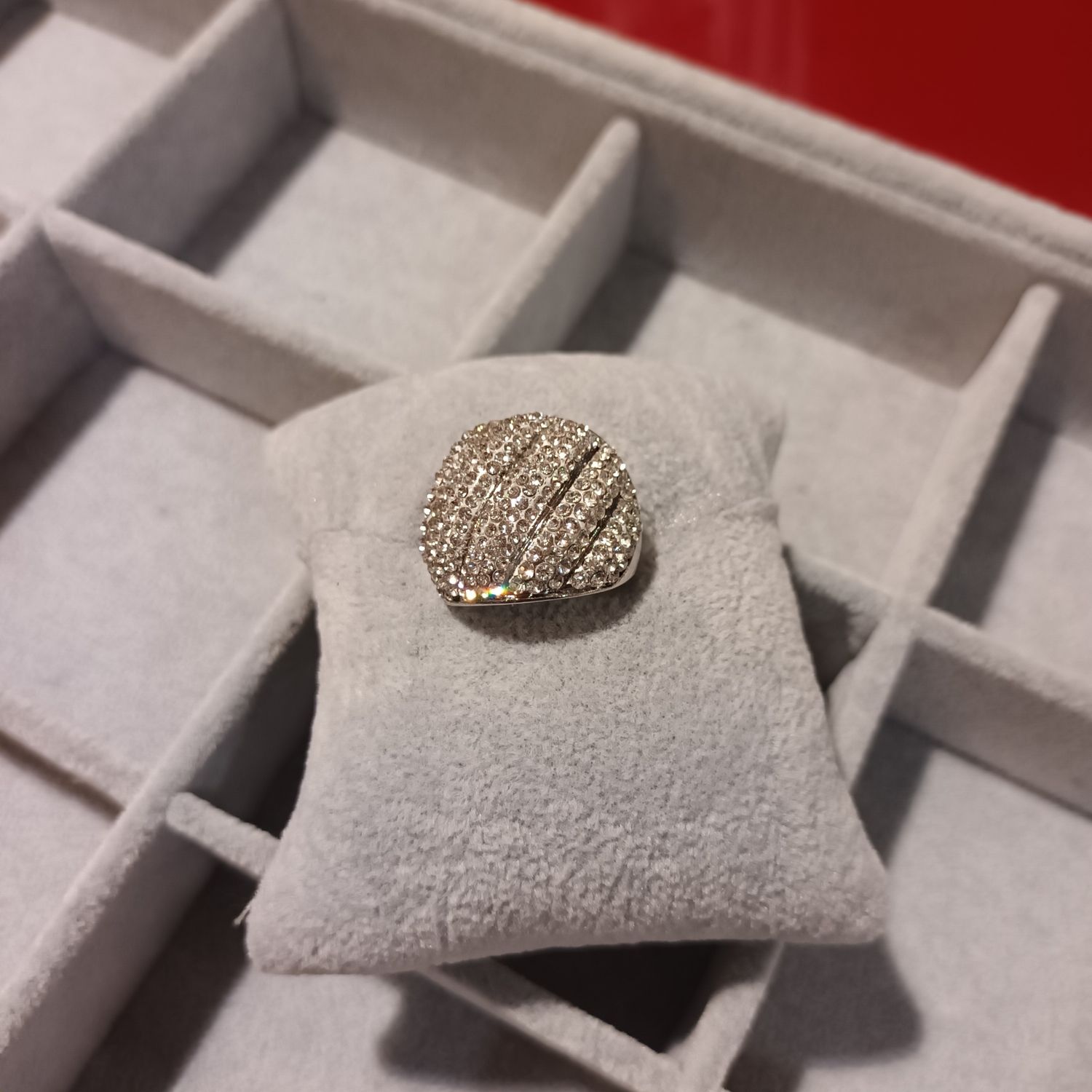 Bague fantaisie à bandes argenté strass blanc
