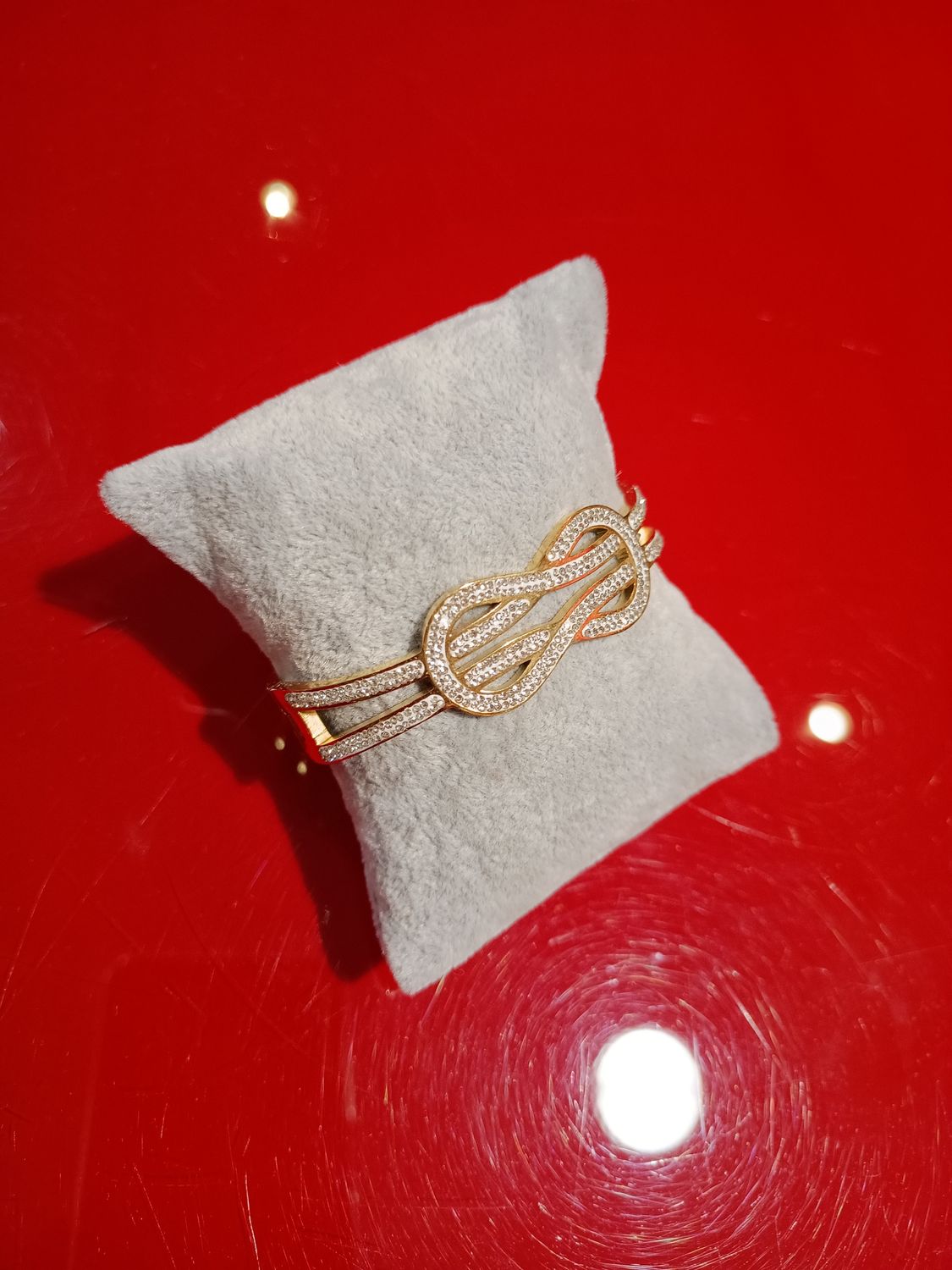 Bracelet Noeud marin acier doré strass 