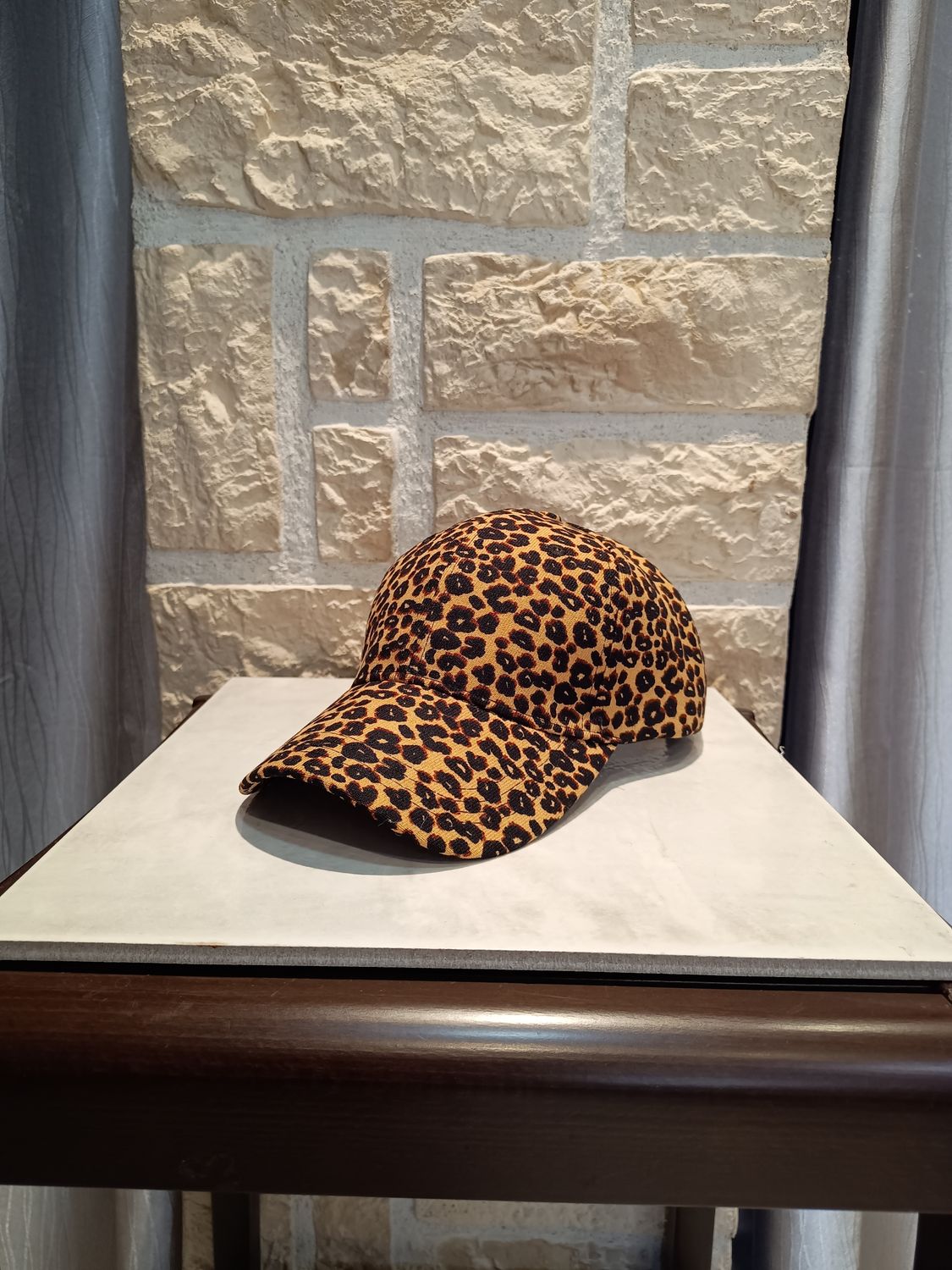 Casquette léopard camel