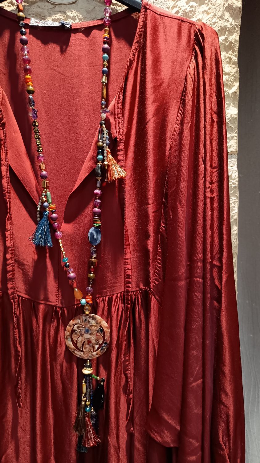 Robe longue satinée Gala bordeaux 