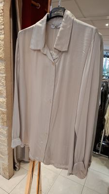 Chemise satinée beige