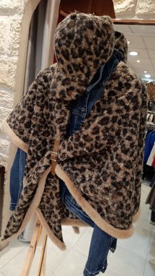 Étole bouclette léopard