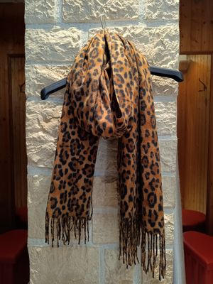 Écharpe Léopard camel