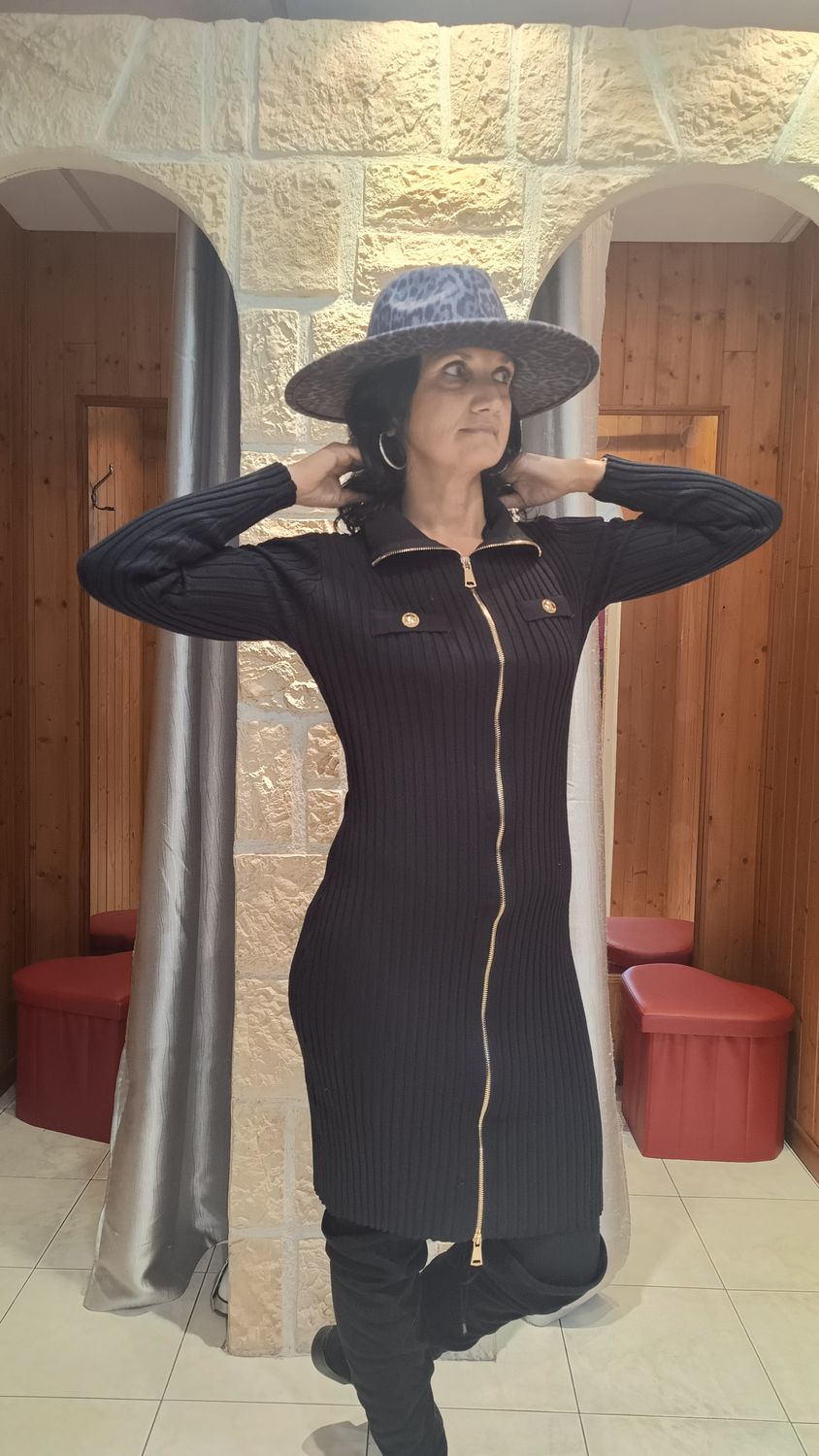 Robe pull zippée noir