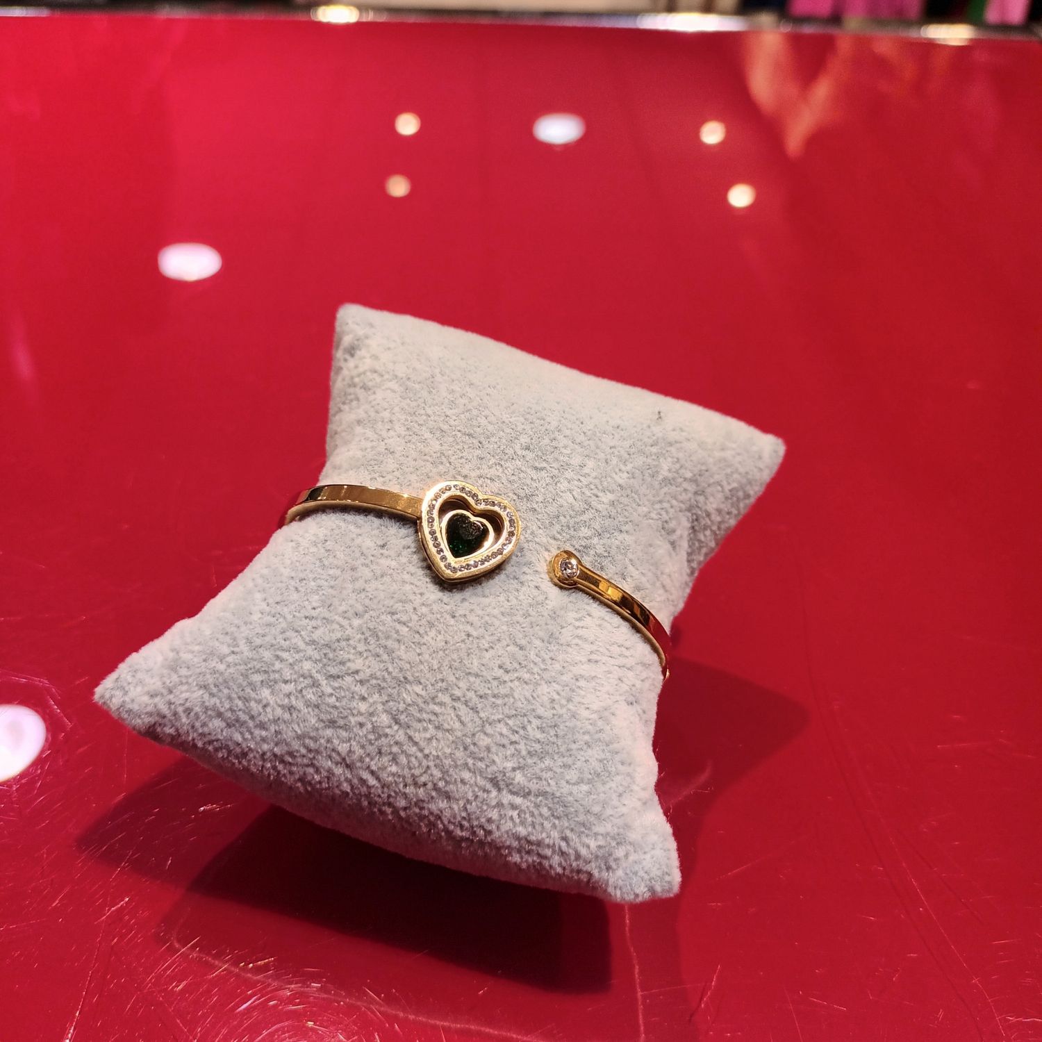 Bracelet Cœur vert acier doré 