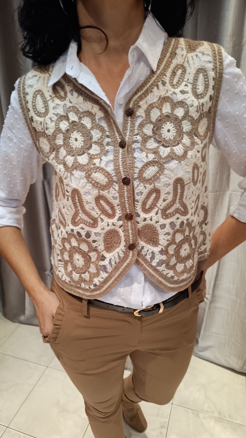 Veston crochet contrasté beige 