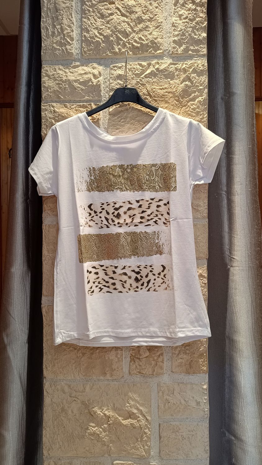 T-shirt Motifs kaki
