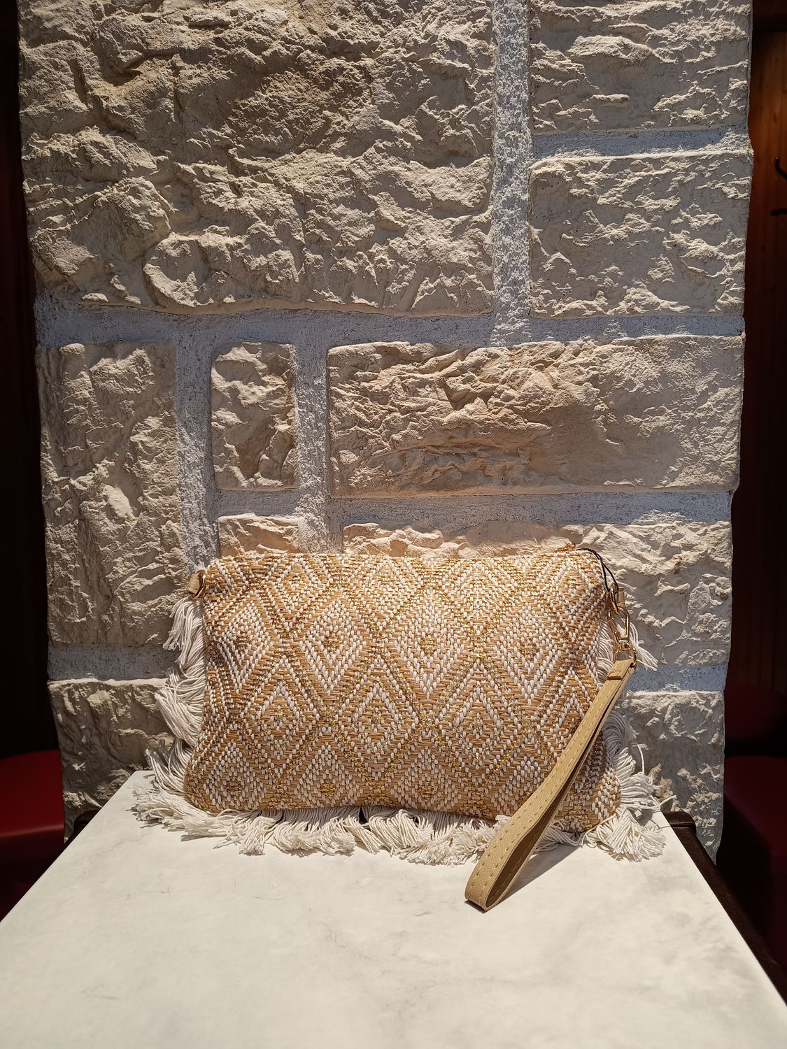 Pochette ethnique écru 