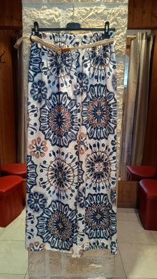 Pantalon imprimé bleu/ écru 