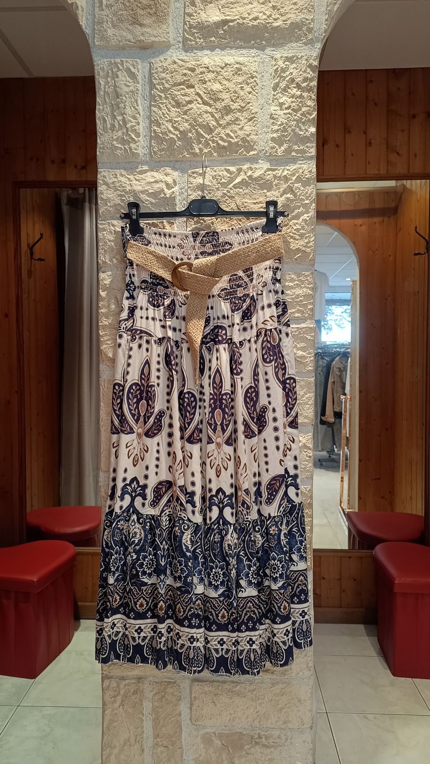 Jupe longue motifs bleu marine 