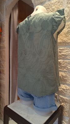 Blouse brodée sans manches kaki