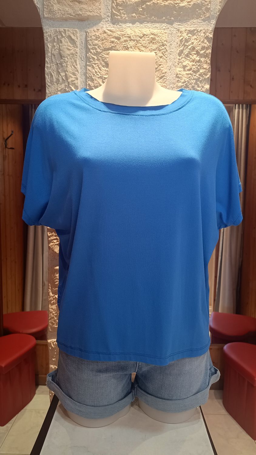 T-shirt boutons bleu électrique 